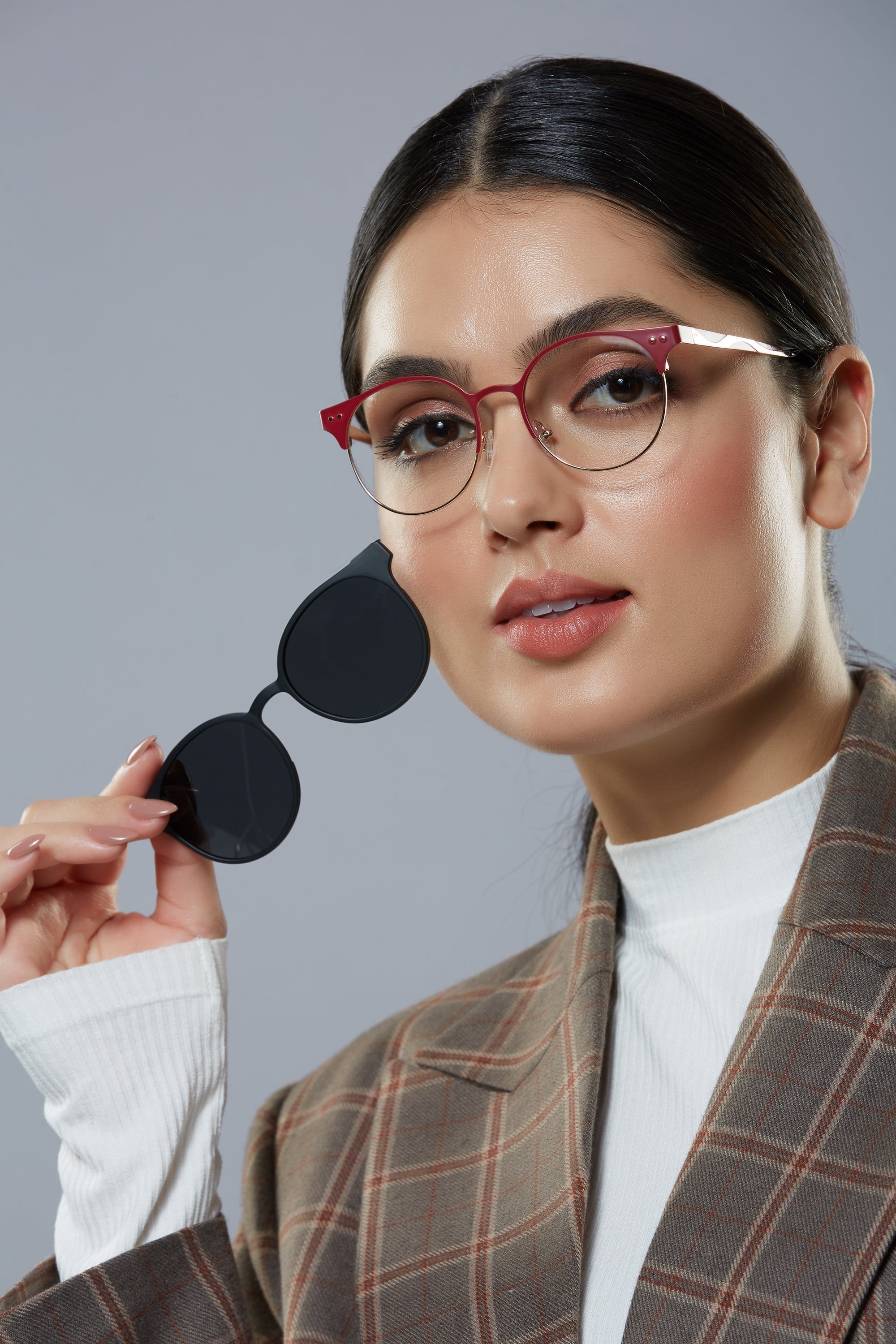 Ovaleez - Metal Black Unisex Oval Clip-on Glasses
