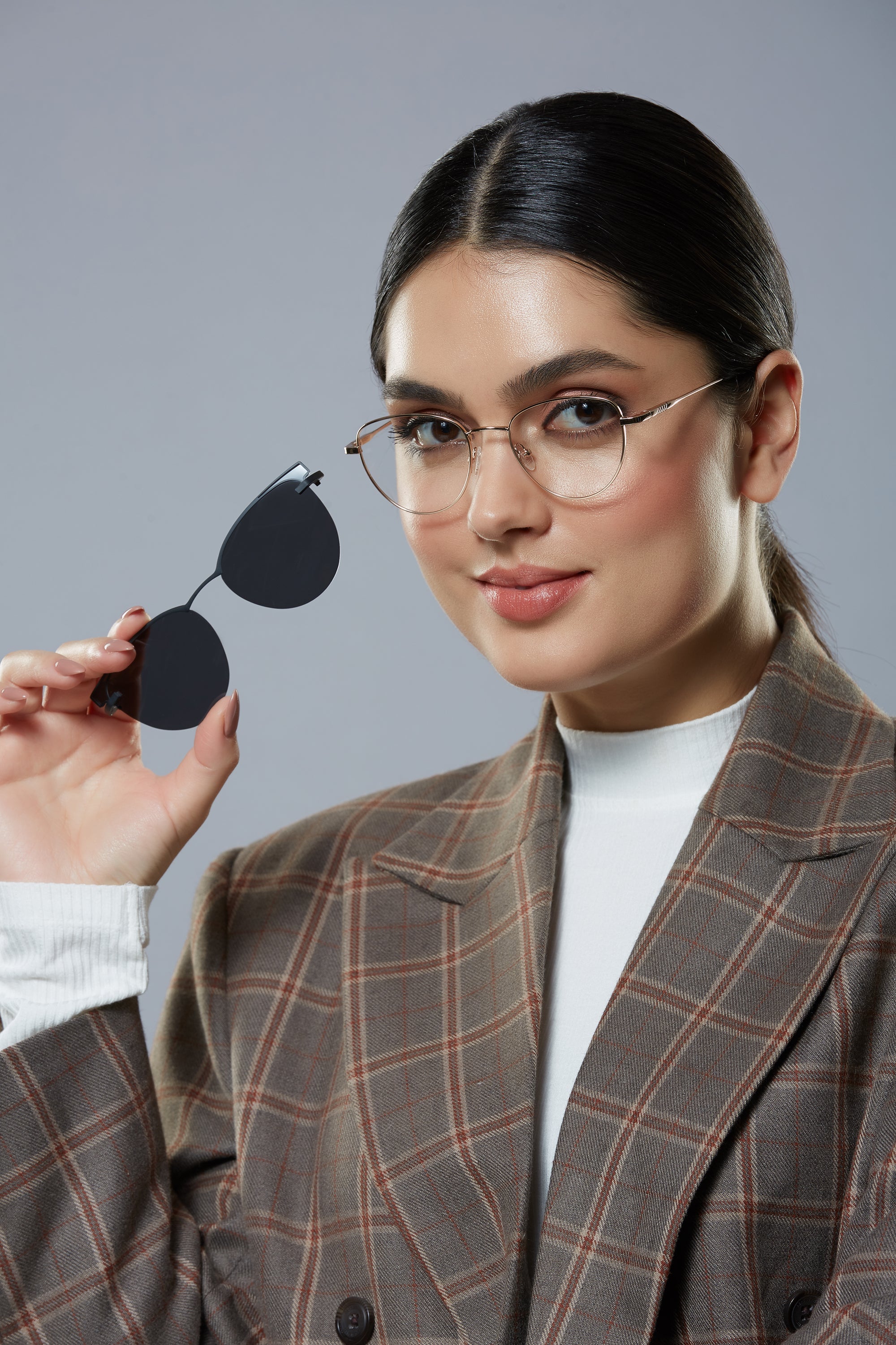 PawKat - Metal Black Cat Eye Clip-on Glasses
