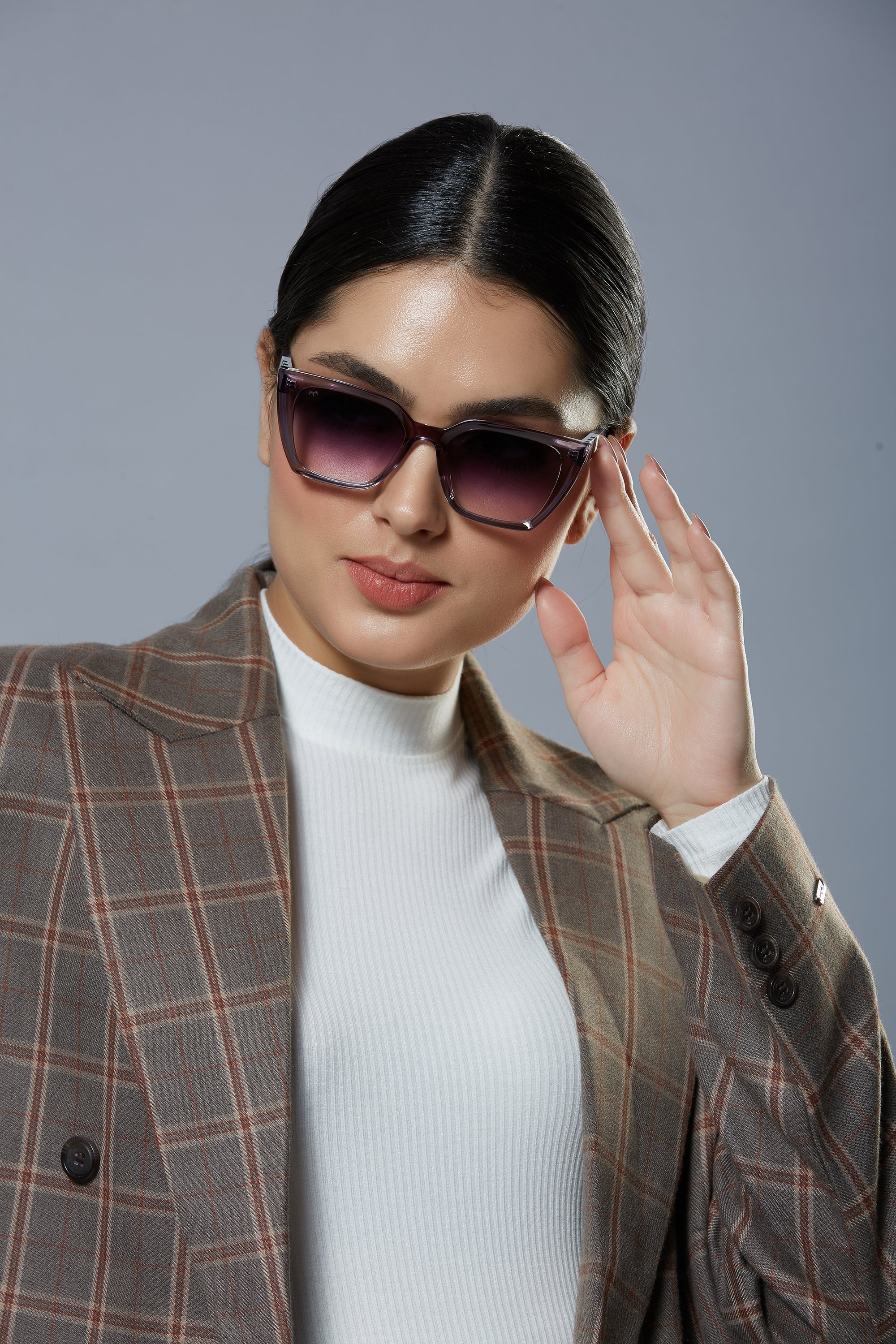 PawKat - Shell Black Cat Eye Sunglasses